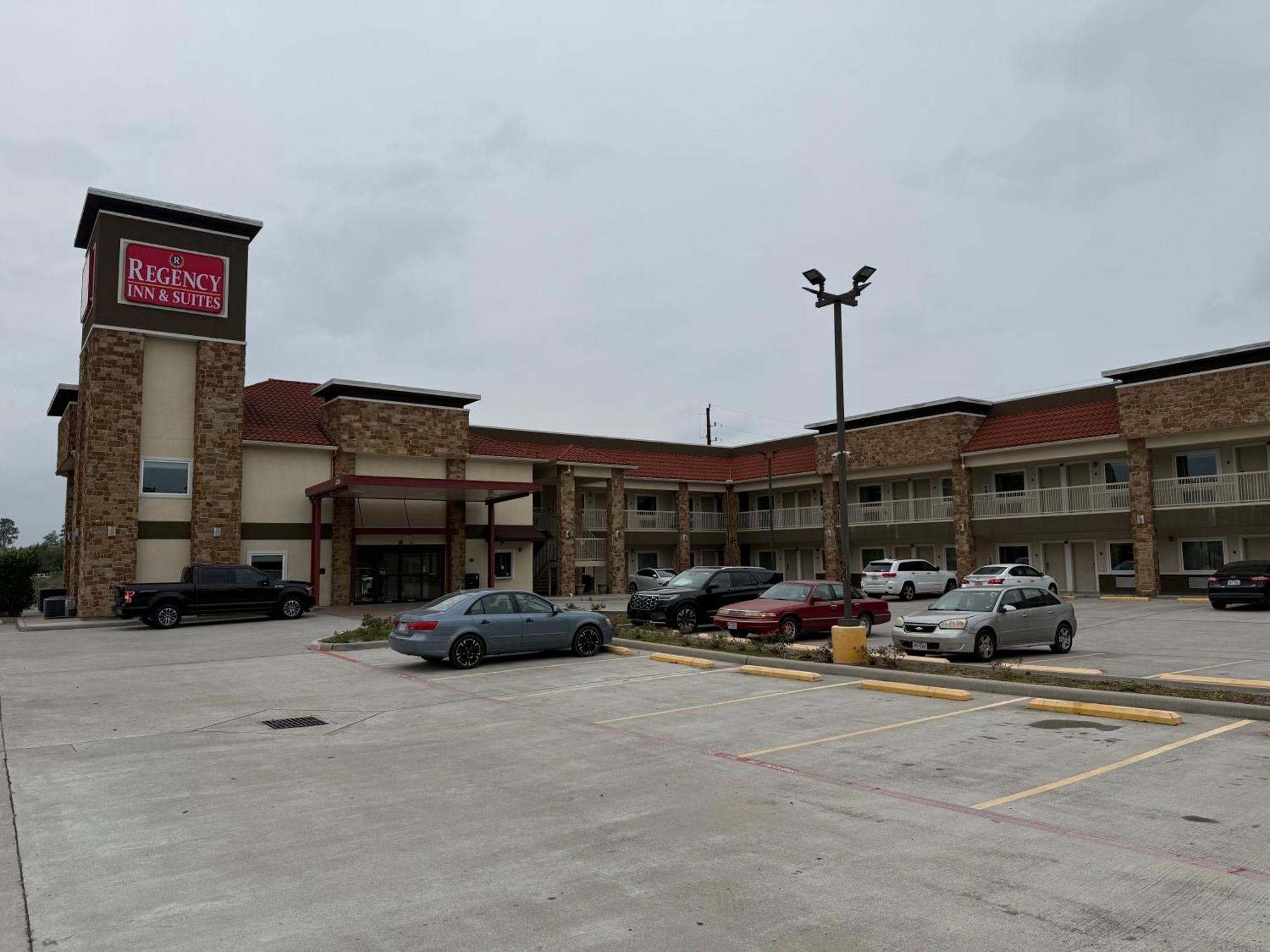 Regency Inn & Suites Humble Fm1960 - Iah Airport Eksteriør billede